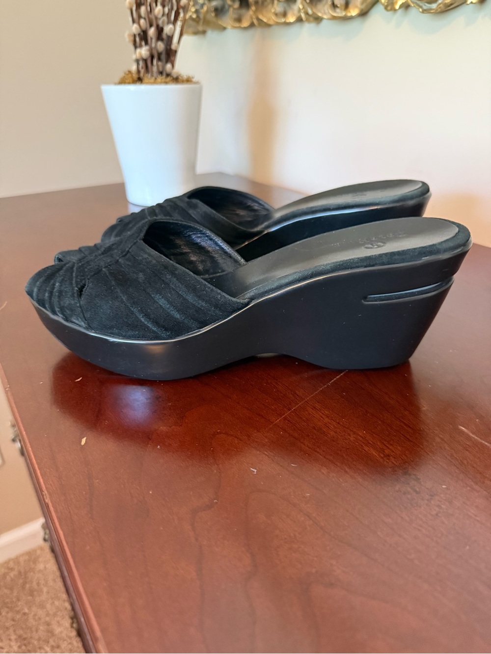 Cole Haan vintage peep toe sandals with Air Nike Soles